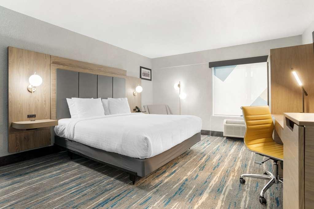 Best Western Plus Mobile Inn And Suites חדר תמונה