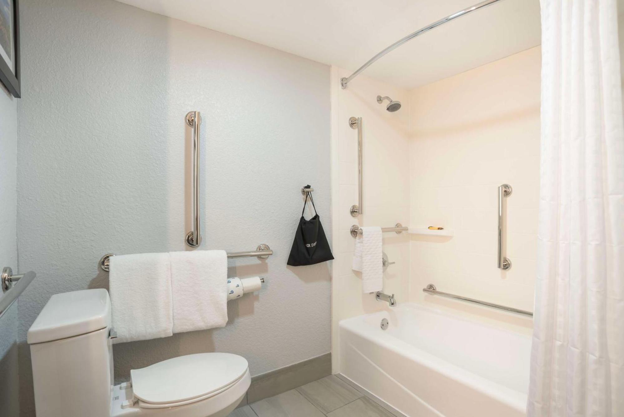 Best Western Plus Mobile Inn And Suites מראה חיצוני תמונה