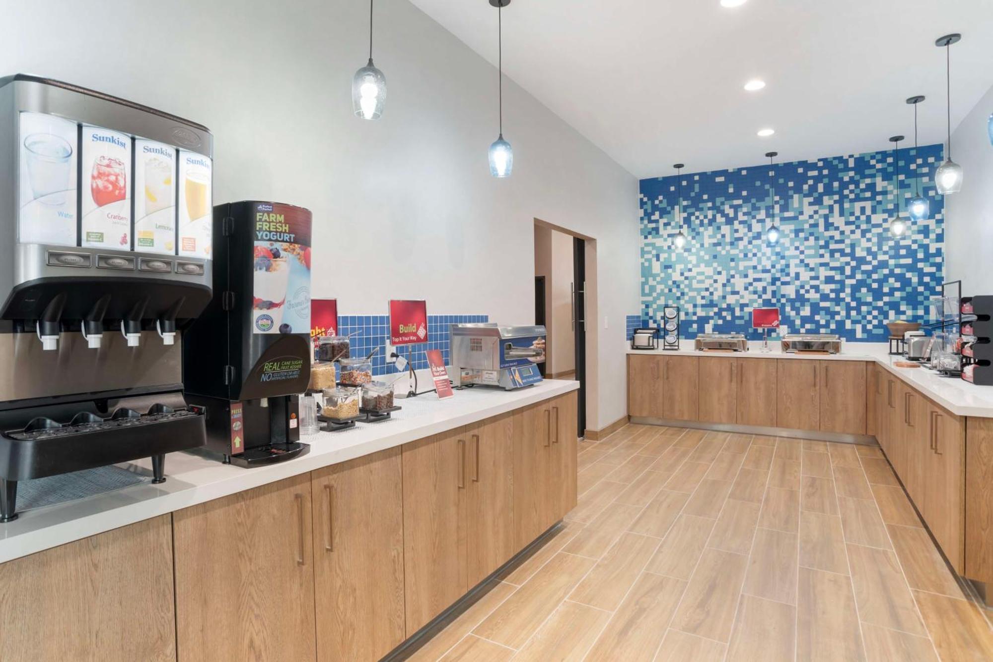 Best Western Plus Mobile Inn And Suites מראה חיצוני תמונה
